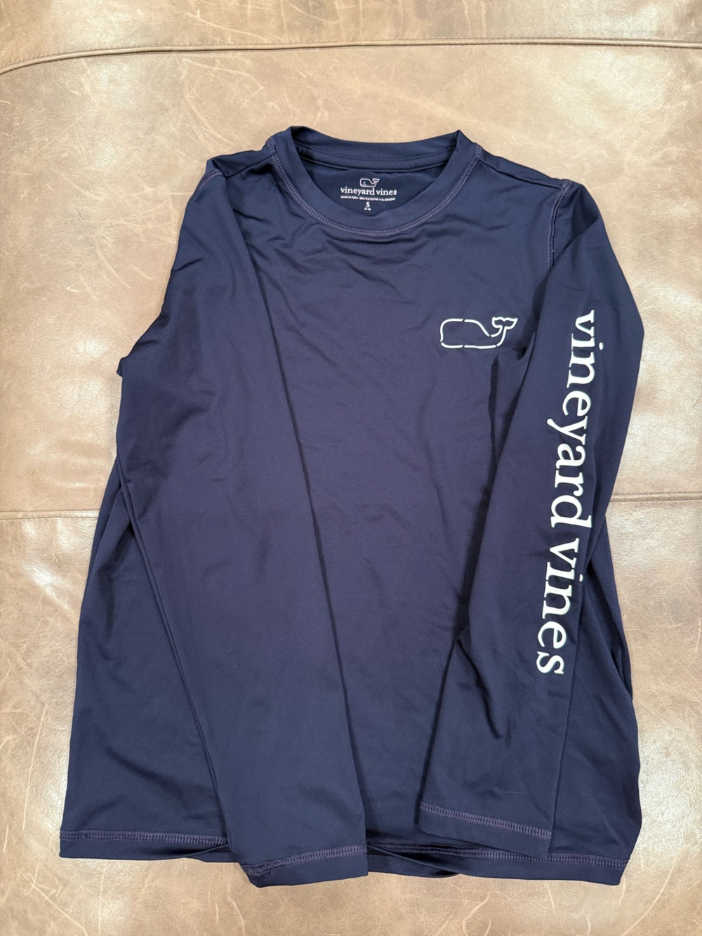 Vineyard Vines Boys Navy Long Sleeve Rash Guard Performance Shirt – S 8/10